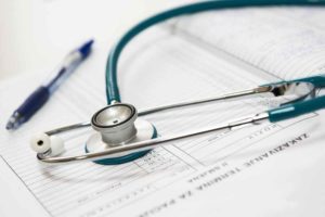 Citizen-Science-and-Medical-Consumerism-Confronting-the-Tech-Wisdom-Gap-in-Modern-Healthcare