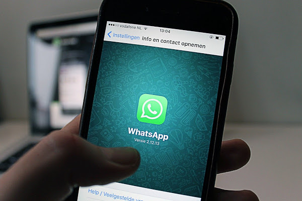 The expert said that WhatsApp transfer users correspondence to Facebook 1 whatsapp 1212017 1280