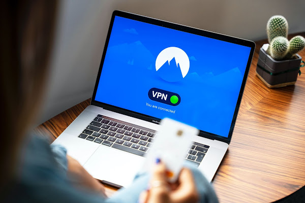 Pulse Security Devices Identified with Malware: Alerts CISA 1 petter lagson z upQITw4fY unsplash2B252812529